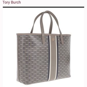 Tory Burch large  tote in gently used condition